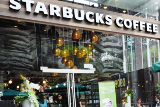 Starbucks mơ hồ trong chiến lược tại Việt Nam