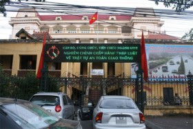 Người phát ngôn Sở GTVT Hải Dương: "Mời anh chị uống nước"