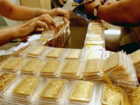 Doanh nghiệp bắt đầu “chê” vàng đấu thầu