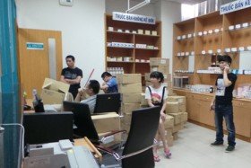 Tạm giữ 10 "bác sĩ" Trung Quốc khám bệnh chui