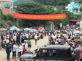 Mường Lát (Thanh Hóa): Người Mông tưng bừng đón Tết Độc lập