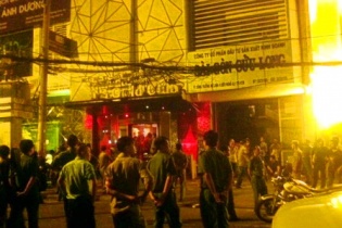 TP.HCM: Tạm giữ 120 "dân chơi" tại 2 vũ trường lớn