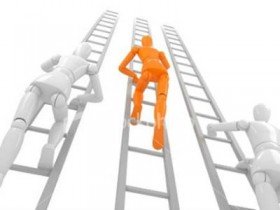 Thấy gì từ thăng hạng?