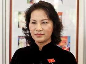 Trụ sở nhiều cơ quan công quyền lộng lẫy như cung điện