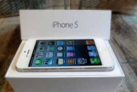 Giá Iphone 5 xách tay giảm liên tục