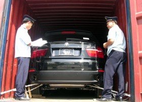 Xe sang theo Việt kiều hồi hương tăng đột biến