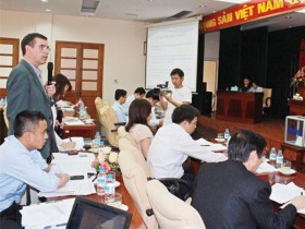 Nhóm lợi ích xâu xé Đại hội đồng cổ đông