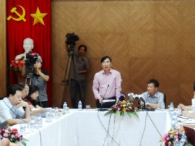 Vụ tráo thủy tinh thể: Sai phạm của... tài vụ!