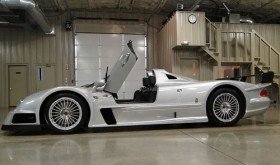Siêu xe Mercedes CLK GTR giá 42 tỷ đồng