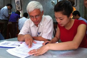 Sàn BĐS tuyển thêm nhân viên kinh doanh làm gì?