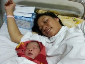 Bé gái Hải Dương là công dân thứ 90 triệu