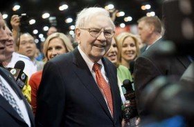 Tỷ phú Buffett và "núi" tiền mặt 40 tỷ USD