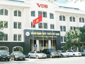 Ông Trần Bá Huấn giữ chức Tổng giám đốc VDB