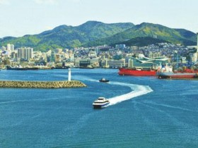 Cưỡi du thuyền tới thẳng Hàn Quốc