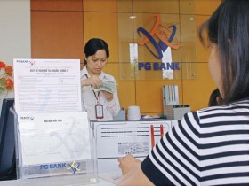 Èo uột lợi nhuận ngân hàng