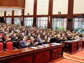 Ngăn doanh nghiệp đầu độc xã hội