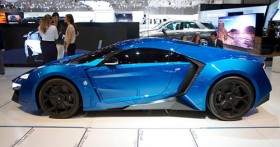 Mãn nhãn với siêu xe tại Dubai Motor Show