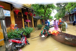 Cập nhật tin lũ lụt tại miền Trung - Tây Nguyên