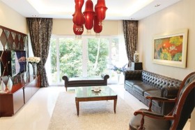 Để phòng khách "cầu tài đắc tài, cầu lộc đắc lộc"