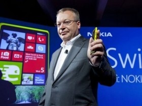 Cổ đông muốn đánh Stephen Elop vì làm Nokia “sụp đổ”