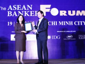 TPBank nhận giải Ngân hàng sáng tạo tiêu biểu Việt Nam 2013