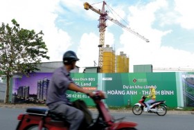 Gánh nặng tài chính chưa buông đại gia địa ốc