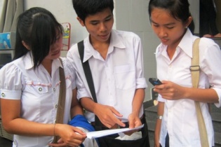 "Tại sao lại có trường ĐH dởm như vậy mà vẫn tồn tại?"