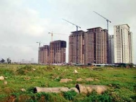 Bất động sản Hà Đông: Ai "bắt dao rơi"?