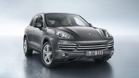 Porsche Cayenne bản Bạch kim trình làng