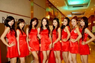 Nghề PG: Tiền nhiều nhưng phải "biết điều"