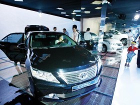 Đến Toyota cũng "nản" với công nghiệp ô tô Việt Nam