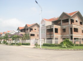 Vốn ngoại rập rình thâu tóm dự án địa ốc FDI
