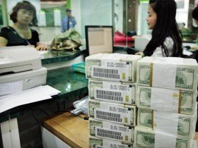 Thông điệp cứng rắn về tỷ giá