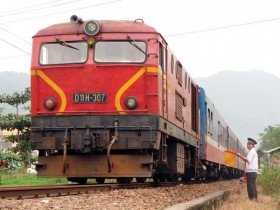 Ưu tiên đầu tư xây tuyến đường sắt Bắc - Nam
