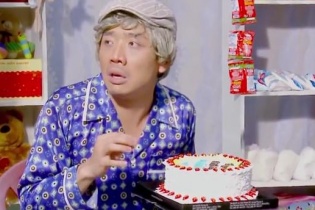 Hotgirl, MC chen chân vào phim hài Tết 2014