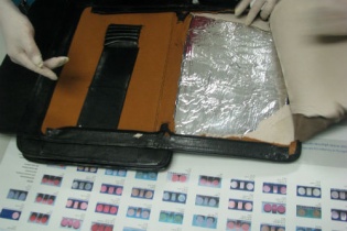 2 vụ buôn ma túy “hội ngộ” tại Tân Sơn Nhất