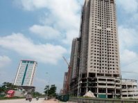 Địa ốc hứng kiều hối cuối năm