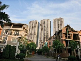 Đồng loạt “sờ gáy” các dự án bất động sản ở Hà Nội