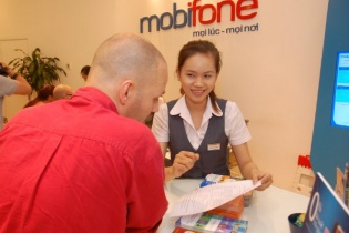 MobiFone điều quân, tăng lực chống nghẽn mạng Tết Giáp Ngọ