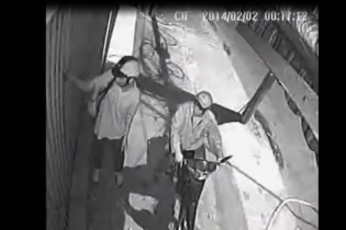 Về quê ăn Tết, 3 lần trộm đột nhập cuỗm mất 1 tỷ đồng