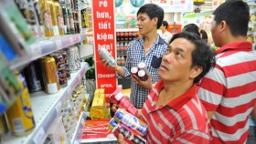 Mua rượu bia, thuốc lá sẽ phải trả thêm thuế