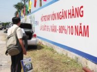 Tiền trượt giá, phá sản tiết kiệm mua nhà