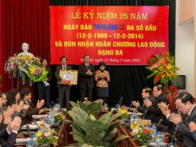 Báo Nhân Dân cuối tuần tròn 25 tuổi
