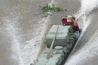 Hết Tết, buôn lậu rầm rộ “ra quân”