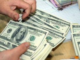 Nhận ngoại tệ từ nước ngoài được miễn thuế thu nhập