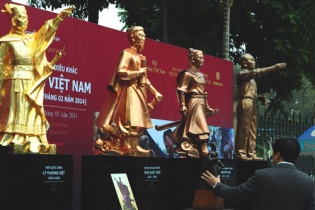 Tượng "Danh tướng": Tướng Giáp bị sai tên, nhiều lỗi chính tả