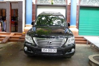 Khám phá dàn Lexus biển số độc của đại gia Ninh Bình