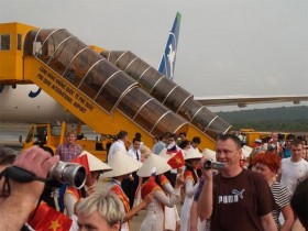 Phú Quốc đón chuyến bay quốc tế thứ hai