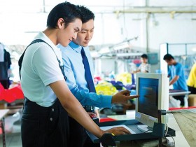 Tập đoàn thời trang Thái tuyển dụng nhiều nhân viên kinh doanh