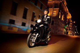 Honda SH Mode giảm giá vì... ế